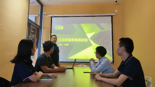 珠海中山短视频拍摄中山代运营公司：95%的企业做短视频，为何粉丝难破千？露脸、真诚、重复——这看似最笨的方法，正在悄悄奖励那5%的清醒者